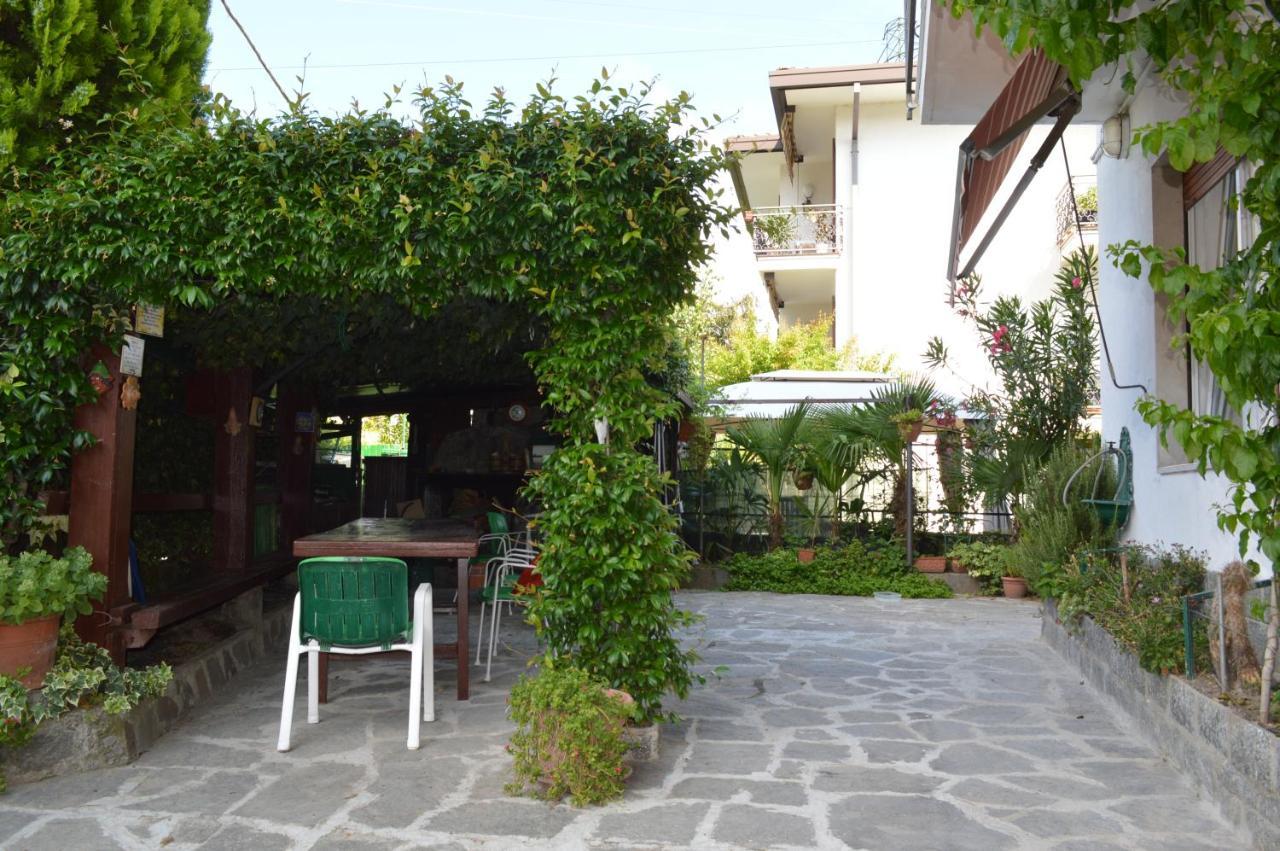 Como Holiday Home Appartamento Business Kültér fotó